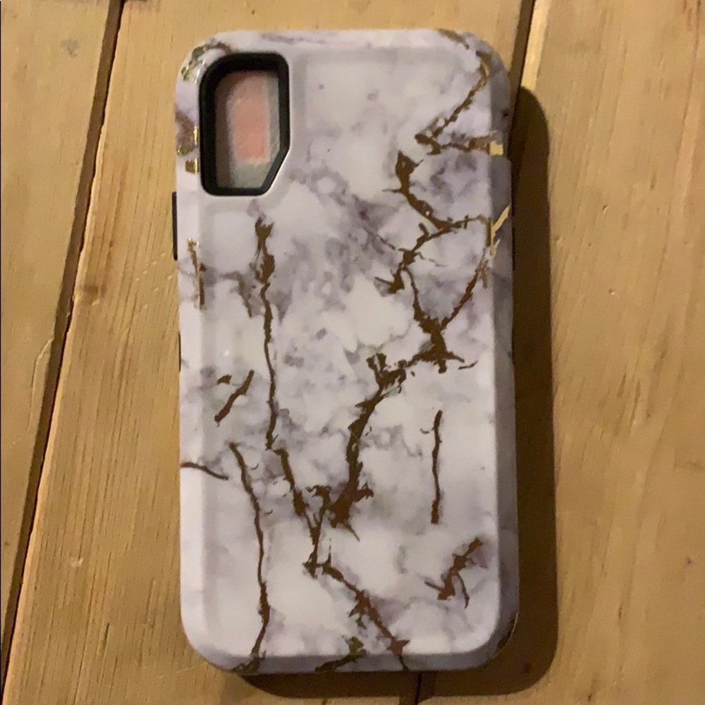 ✨Baisrke✨Iphone X Case